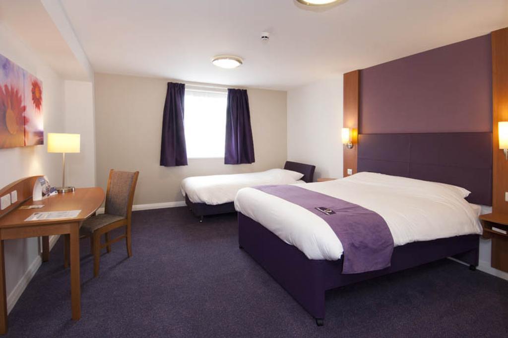 Premier Inn Edinburgh Airport - Newbridge Newbridge  Quarto foto