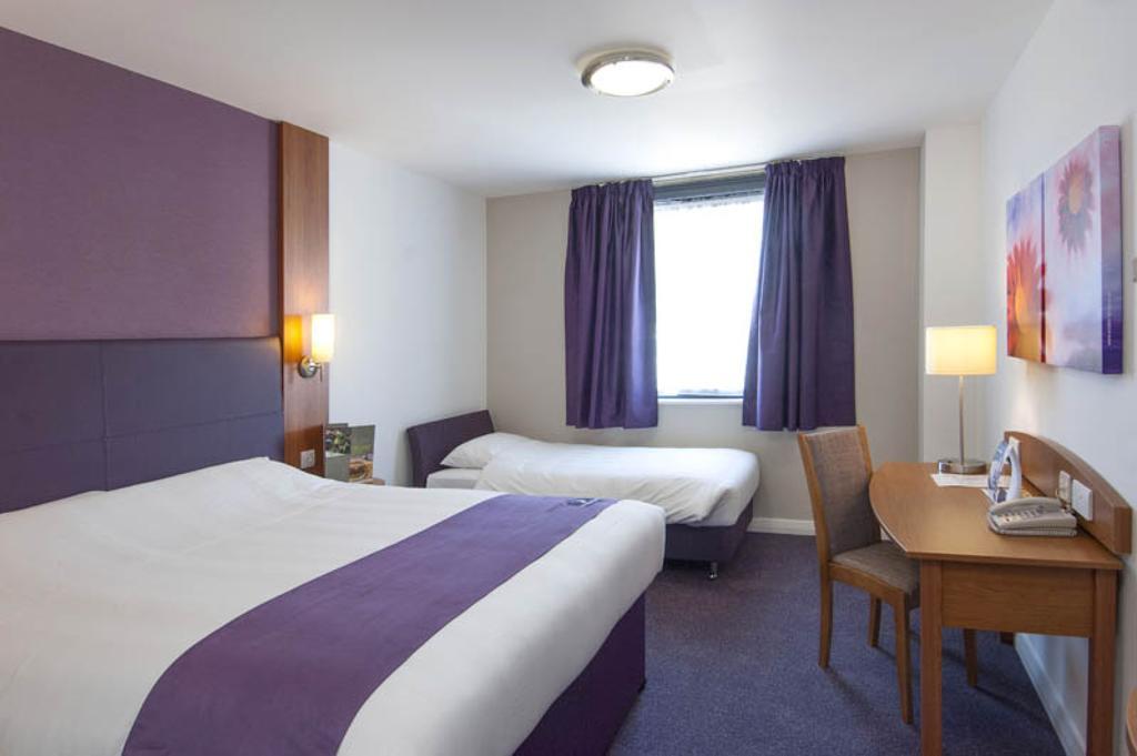 Premier Inn Edinburgh Airport - Newbridge Newbridge  Quarto foto
