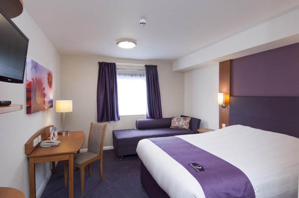 Premier Inn Edinburgh Airport - Newbridge Newbridge  Quarto foto
