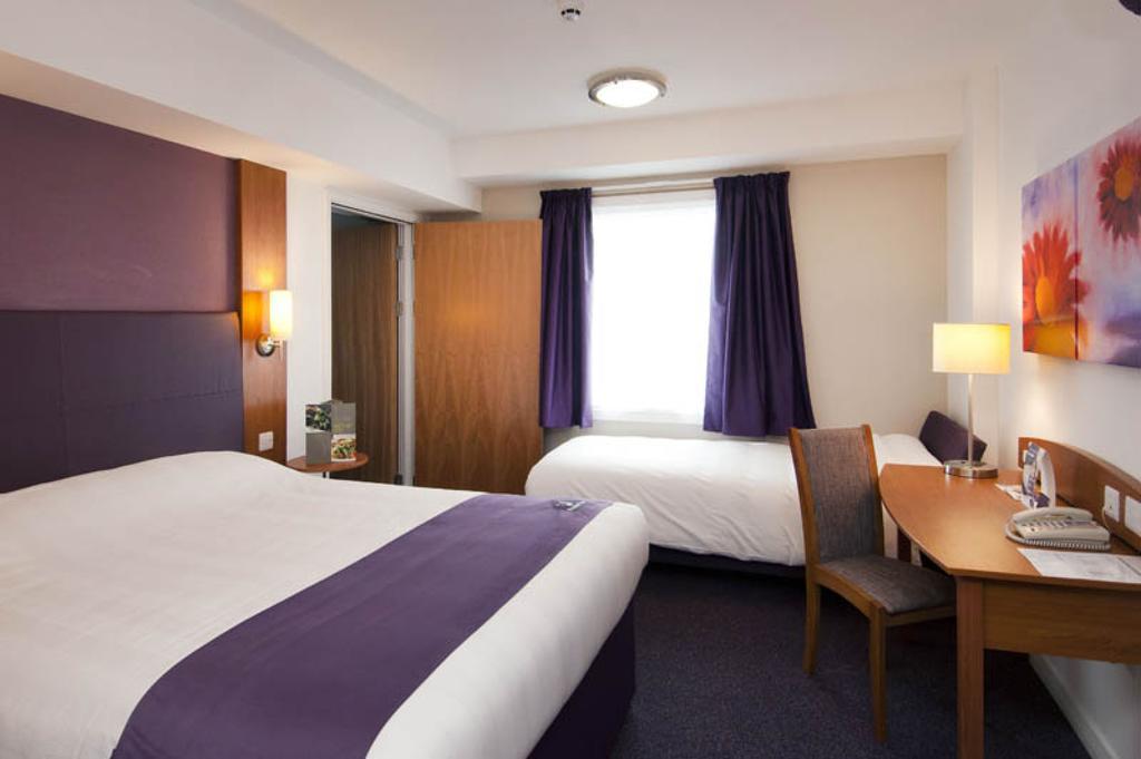 Premier Inn Edinburgh Airport - Newbridge Newbridge  Quarto foto